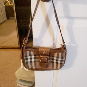 Limited Addition Burberry Date/Girl's Night Bag